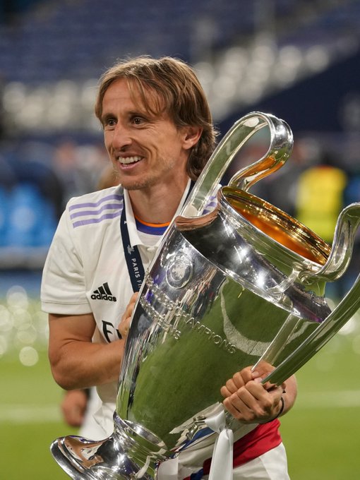 陈芋汐否认有后台！首次透露：曾决赛前被短信威胁，个人信息泄露