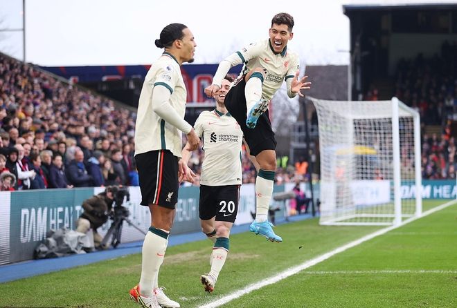 就是这么快！贺希宁反击顶开威尔逊强硬上篮 深圳回应11-0反超！